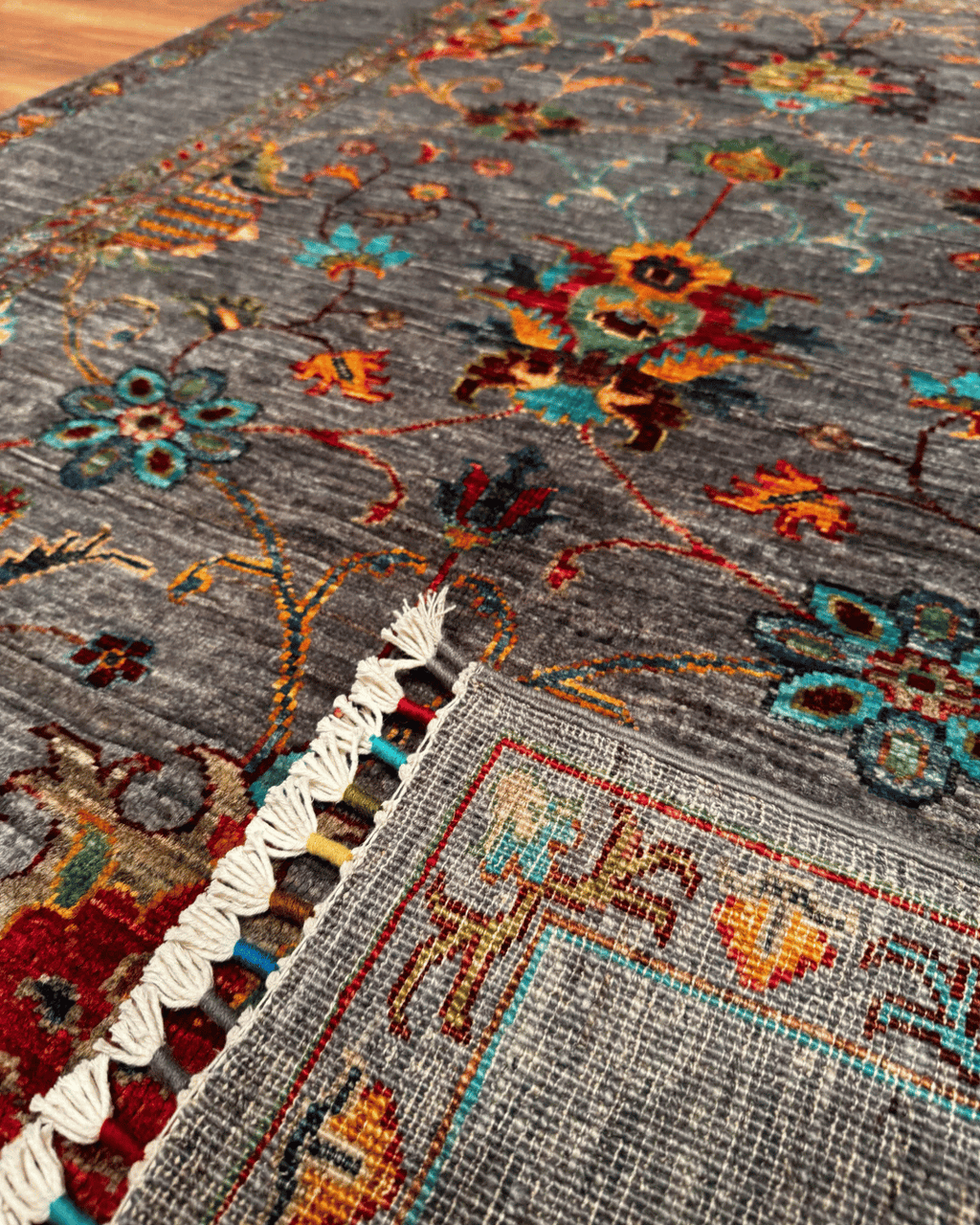 Sultani Hand-Knotted Wool Rug 4' x 6'