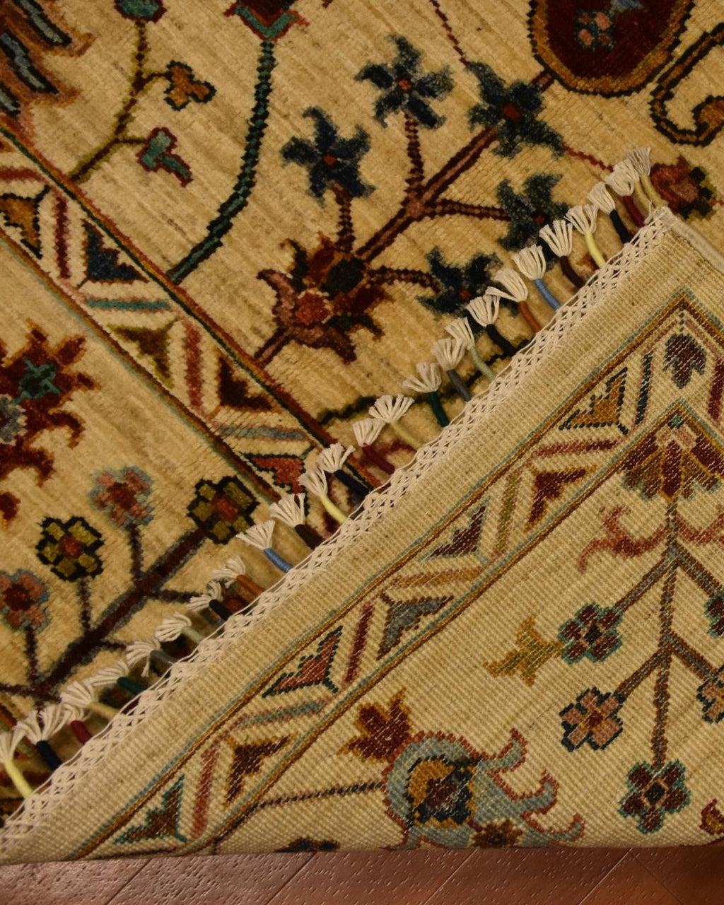 Sultani Hand-Knotted Wool Rug 5' 9" x 8'