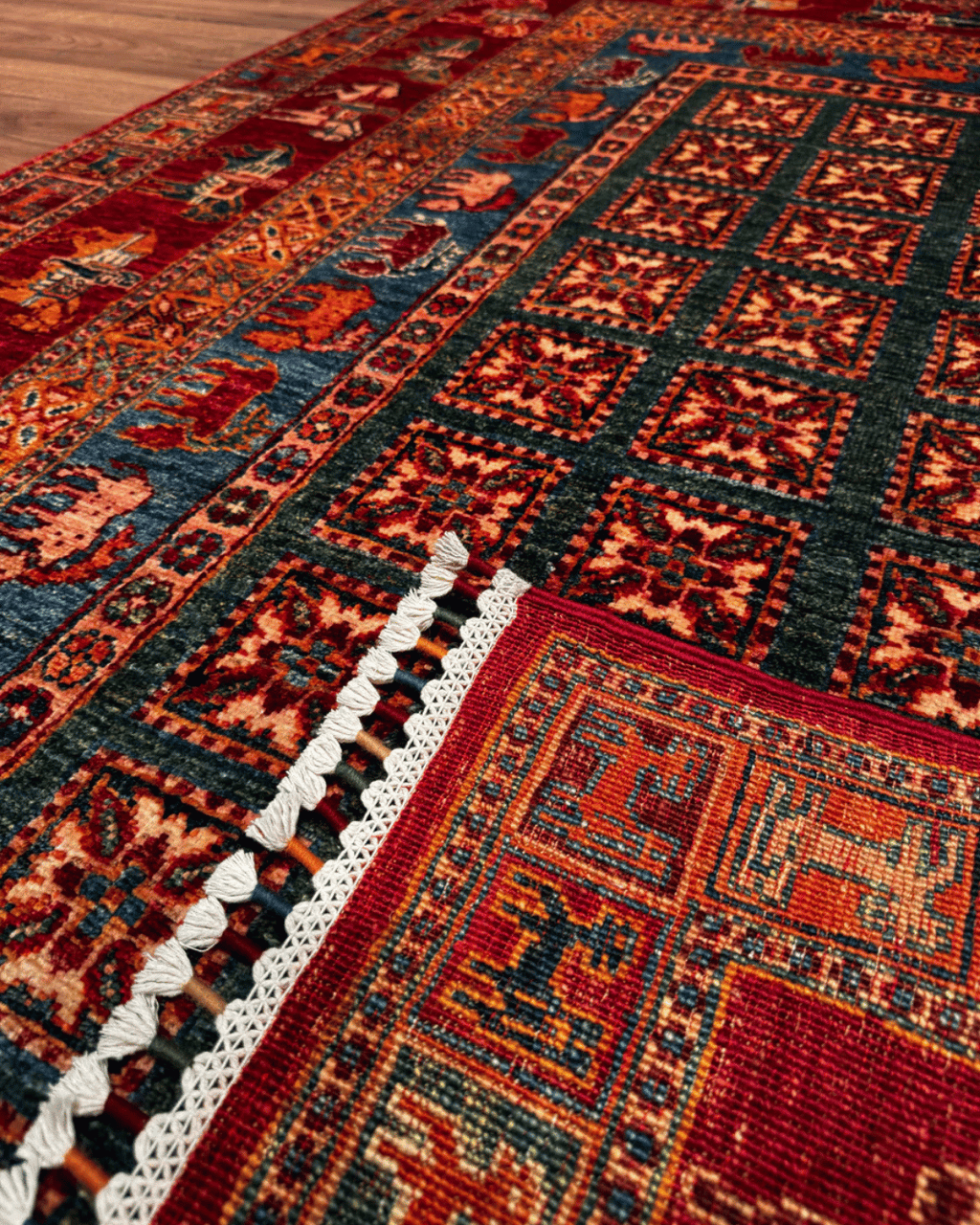 Pazyrk Hand-Knotted Wool Rug 4' 9" x 6' 8"