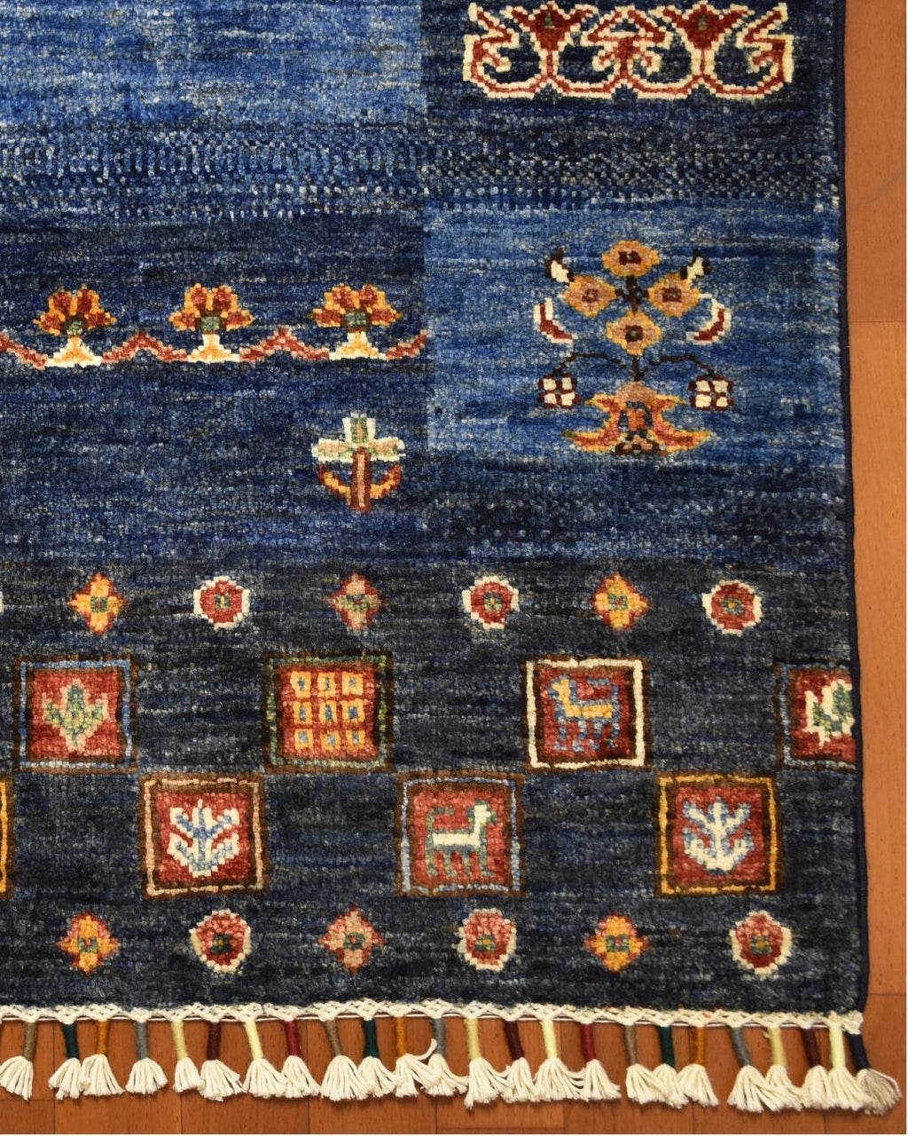 Sultani Hand-Knotted Wool Rug 6' x 8'