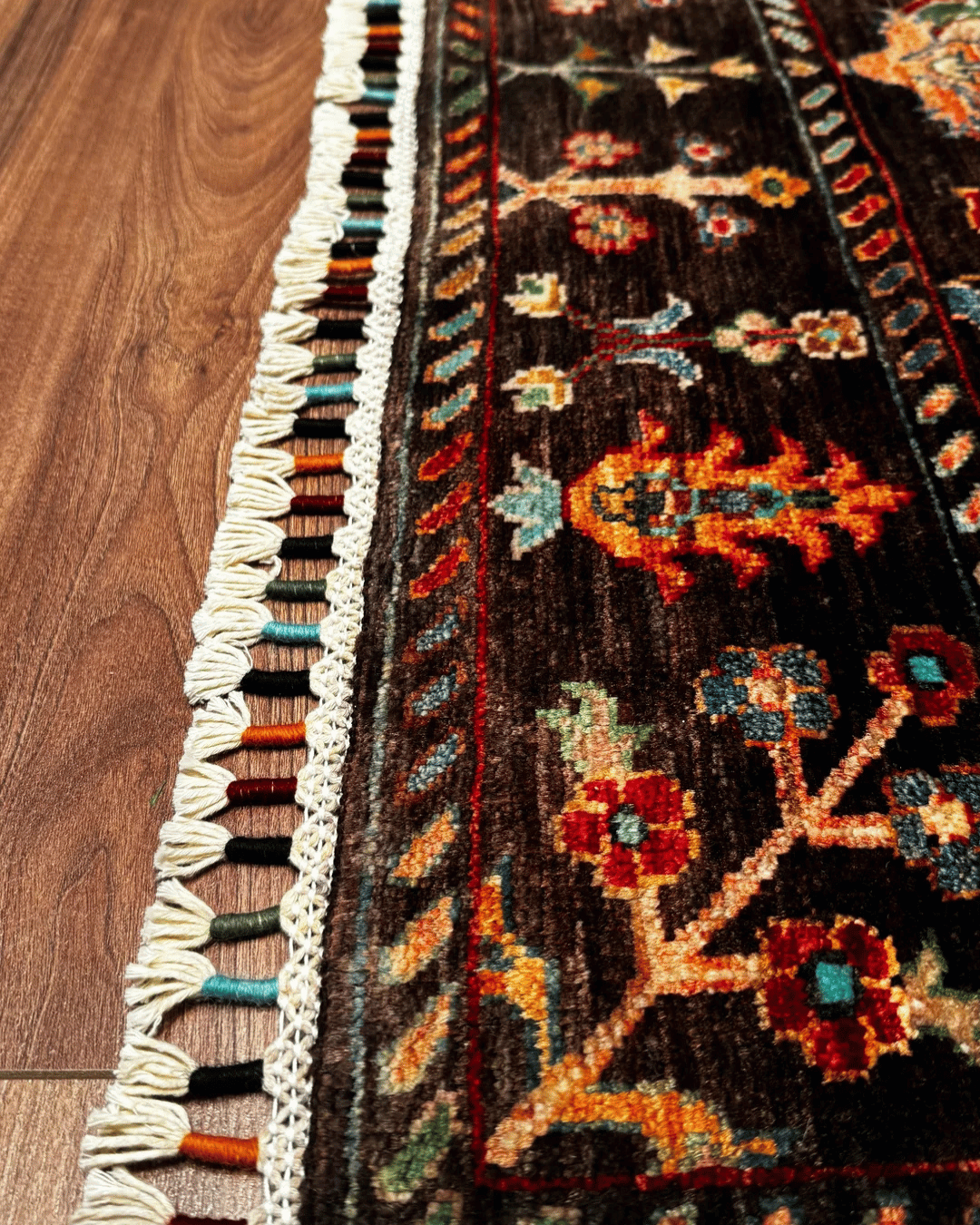 Sultani Hand-Knotted Wool Rug 3' 5" x 5' 1"