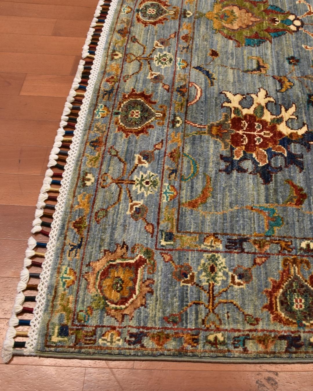 Sultani Hand-Knotted Wool Rug 5' 1" x 6' 5"