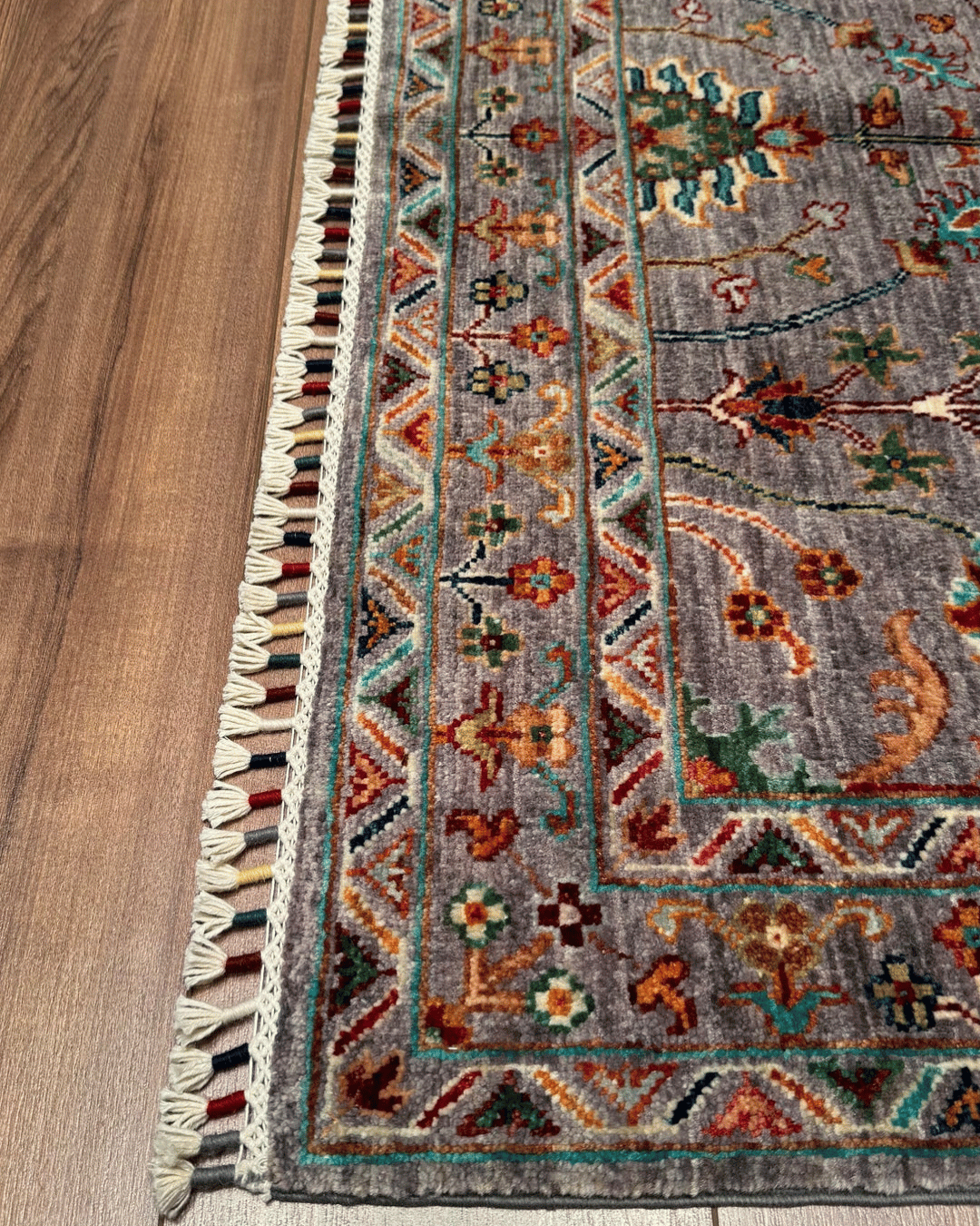 Sultani Hand-Knotted Wool Rug 4' x 6'