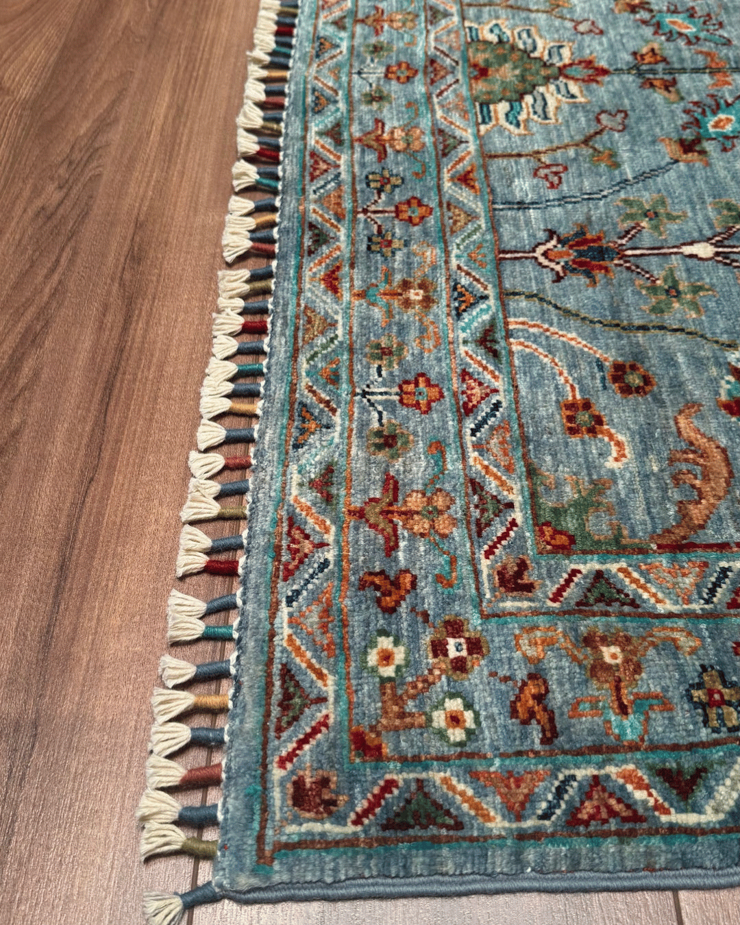 Sultani Hand-Knotted Wool Rug 3' 9" x 5' 9"