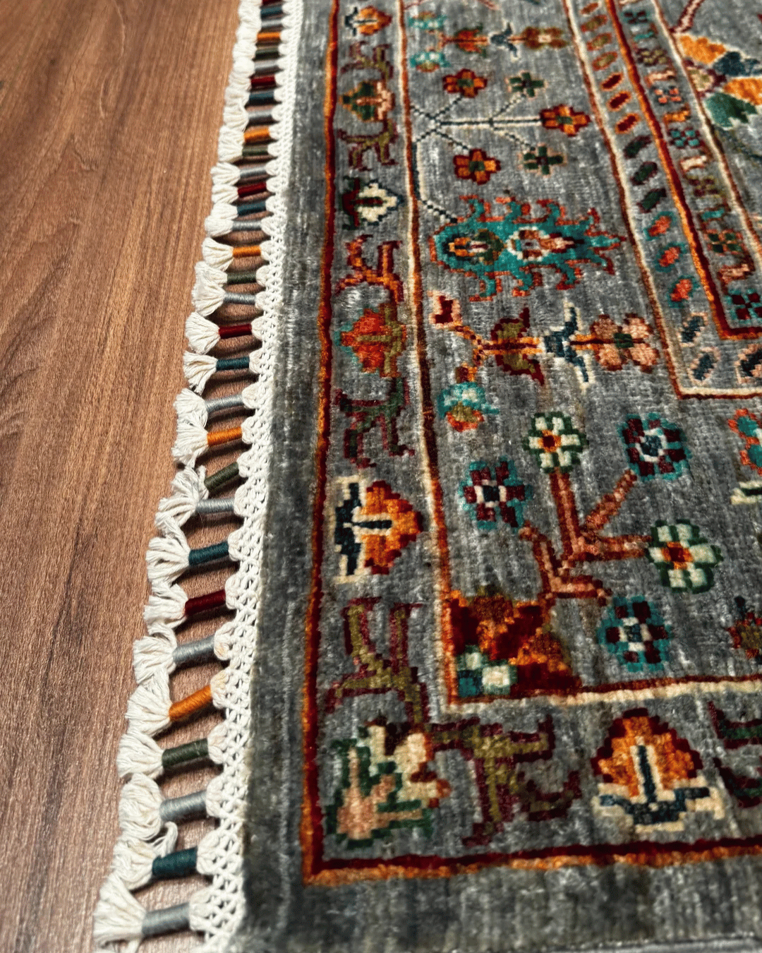 Sultani Hand-Knotted Wool Rug 4' x 6'