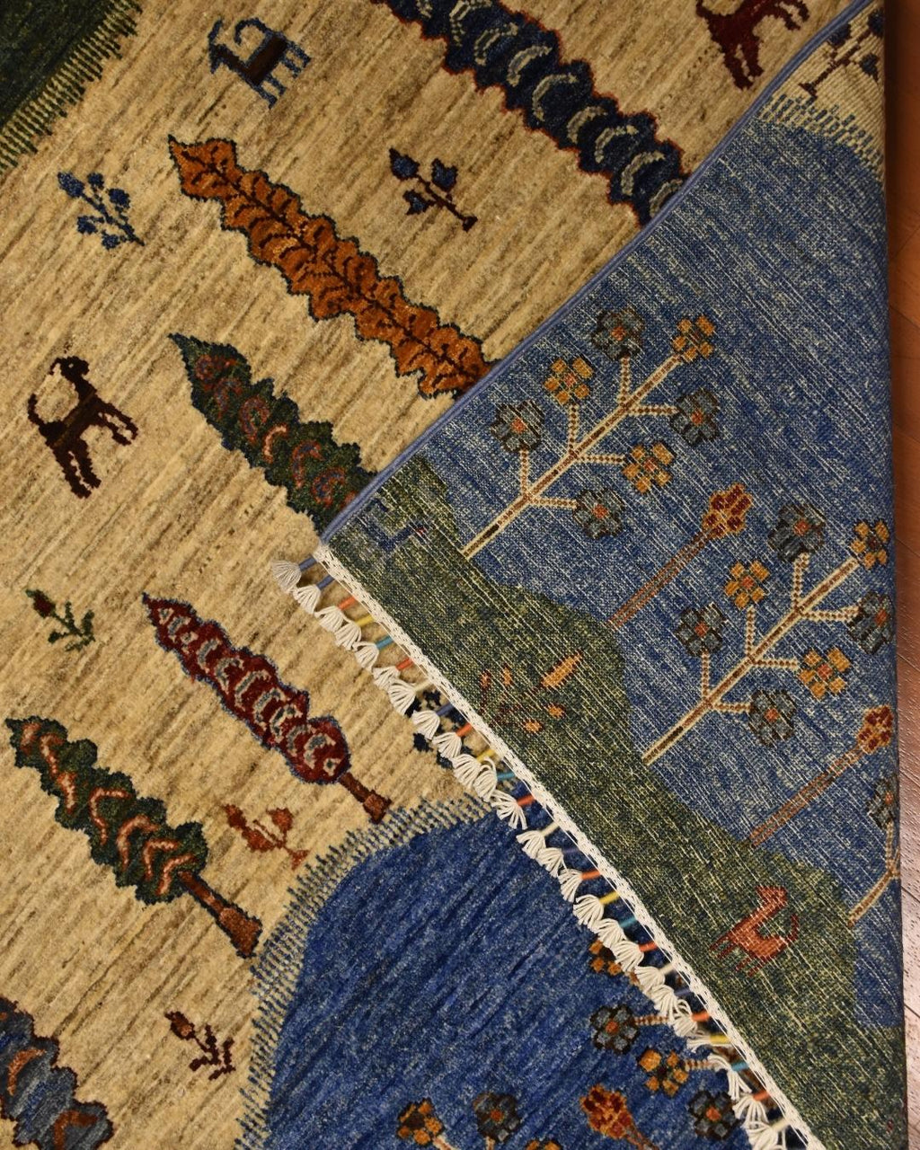 Sultani Hand-Knotted Wool Rug 5' x 7'