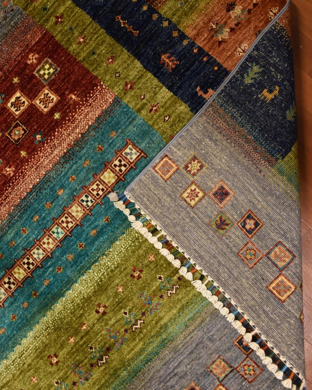 Sultani Hand-Knotted Wool Rug 5' 7" x 8' 3"