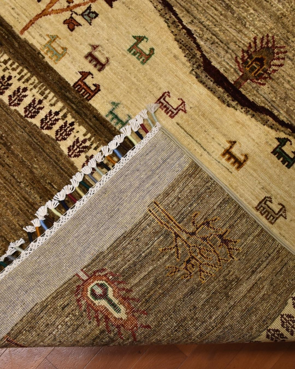 Sultani Hand-Knotted Wool Rug 5' 9" x 8' 2"