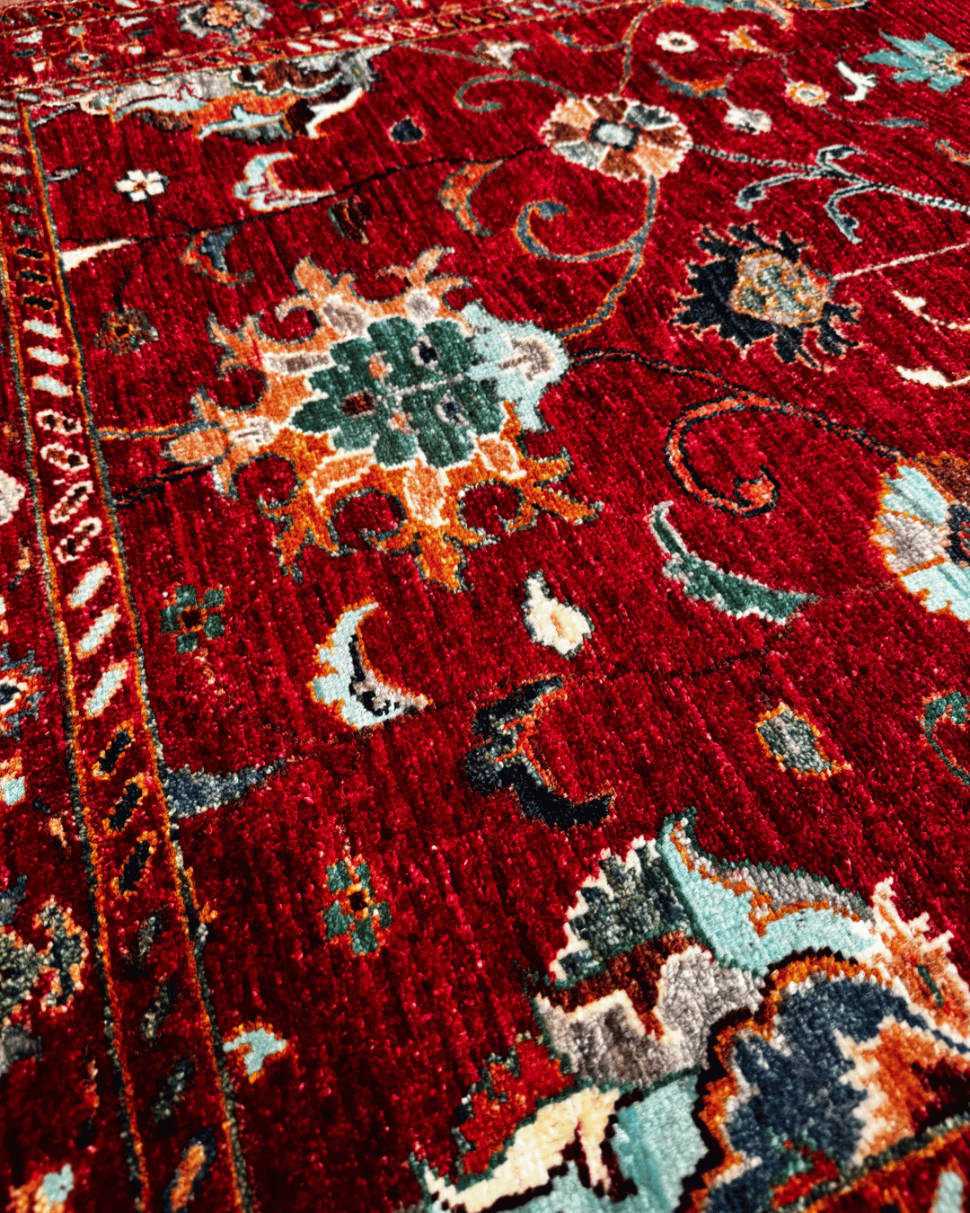 Sultani Hand-Knotted Wool Rug 3' 4" x 5'