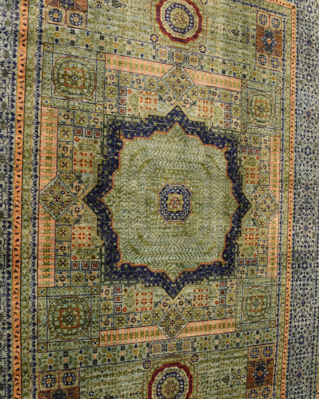 Mamluk Hand-Knotted Wool Rug 5' 9" x 7' 9"
