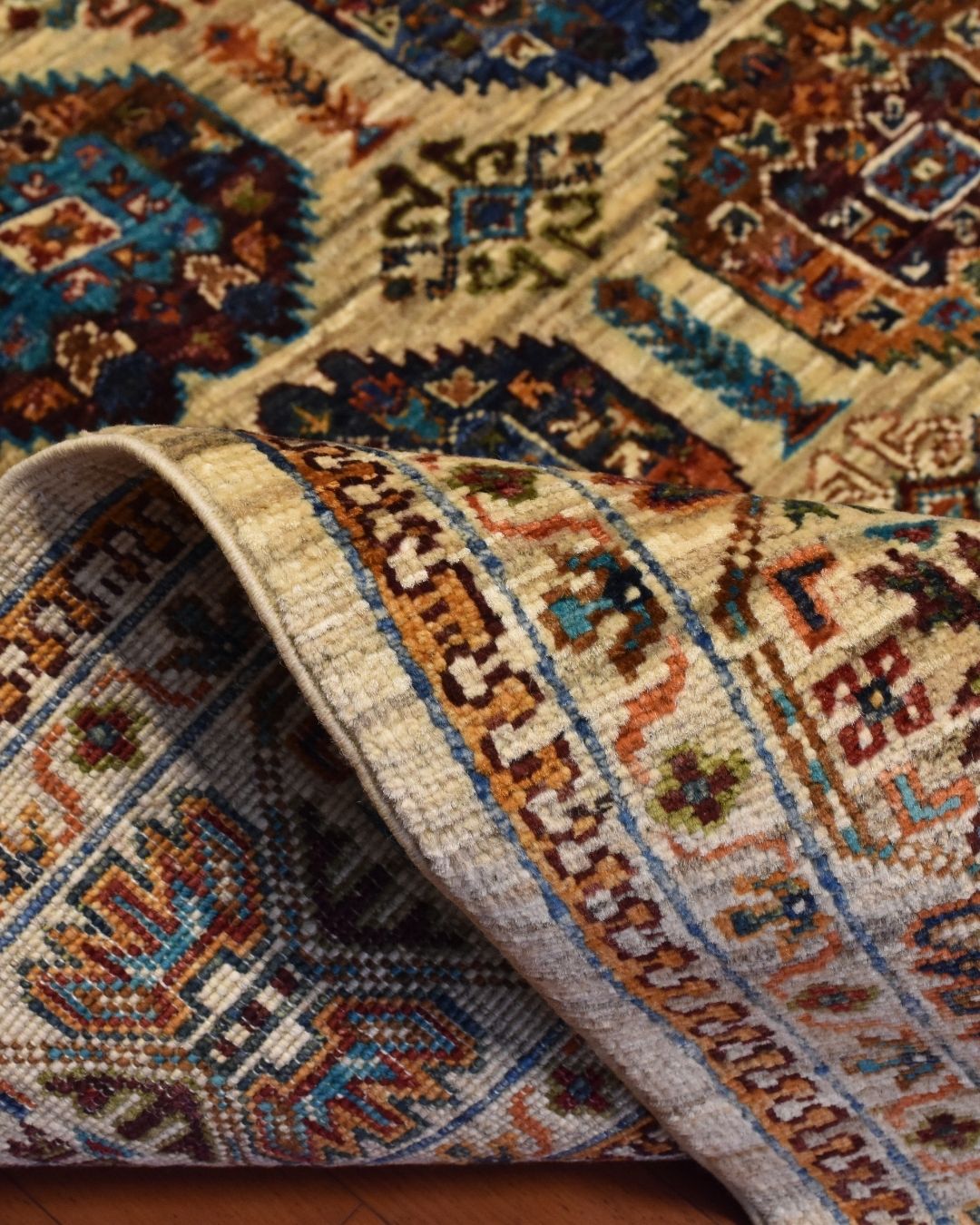 Veziri Hand-Knotted Wool Rug 5' x 6' 8"