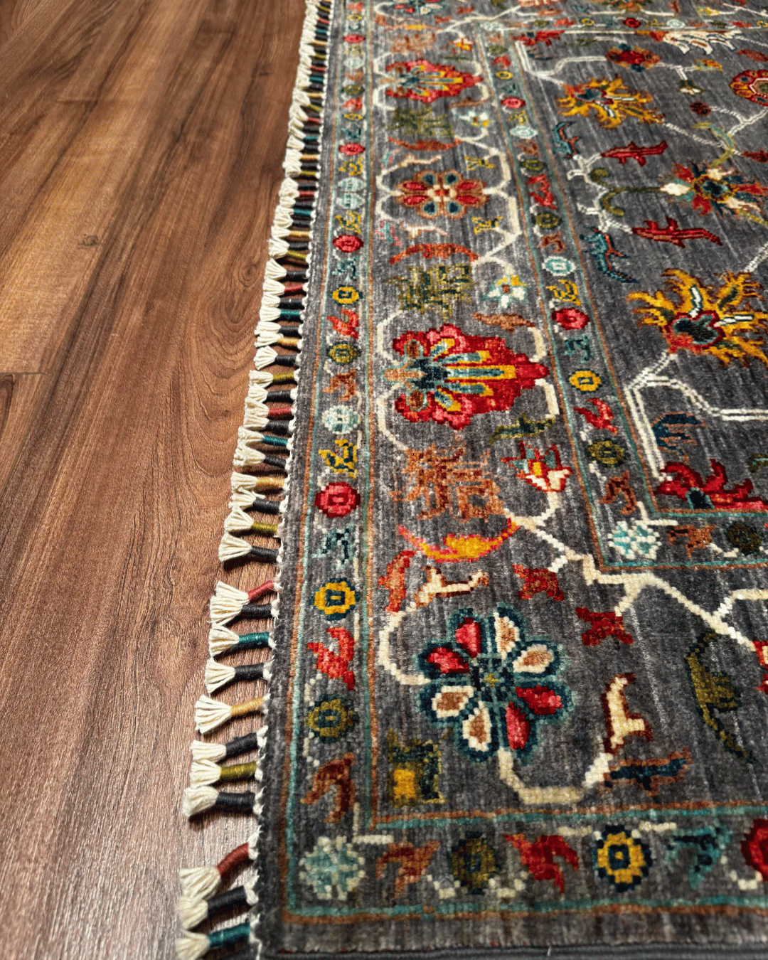 Sultani Hand-Knotted Wool Rug 4' x 6'