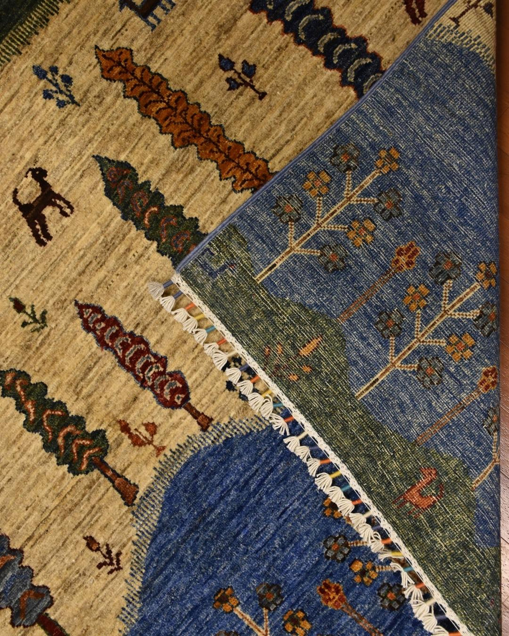 Sultani Hand-Knotted Wool Rug 5' x 7'