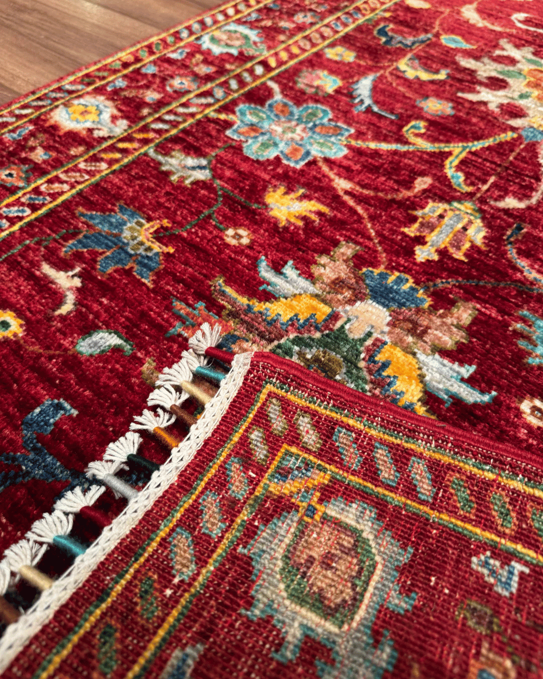 Sultani Hand-Knotted Wool Rug 2' 6" x 3' 9"