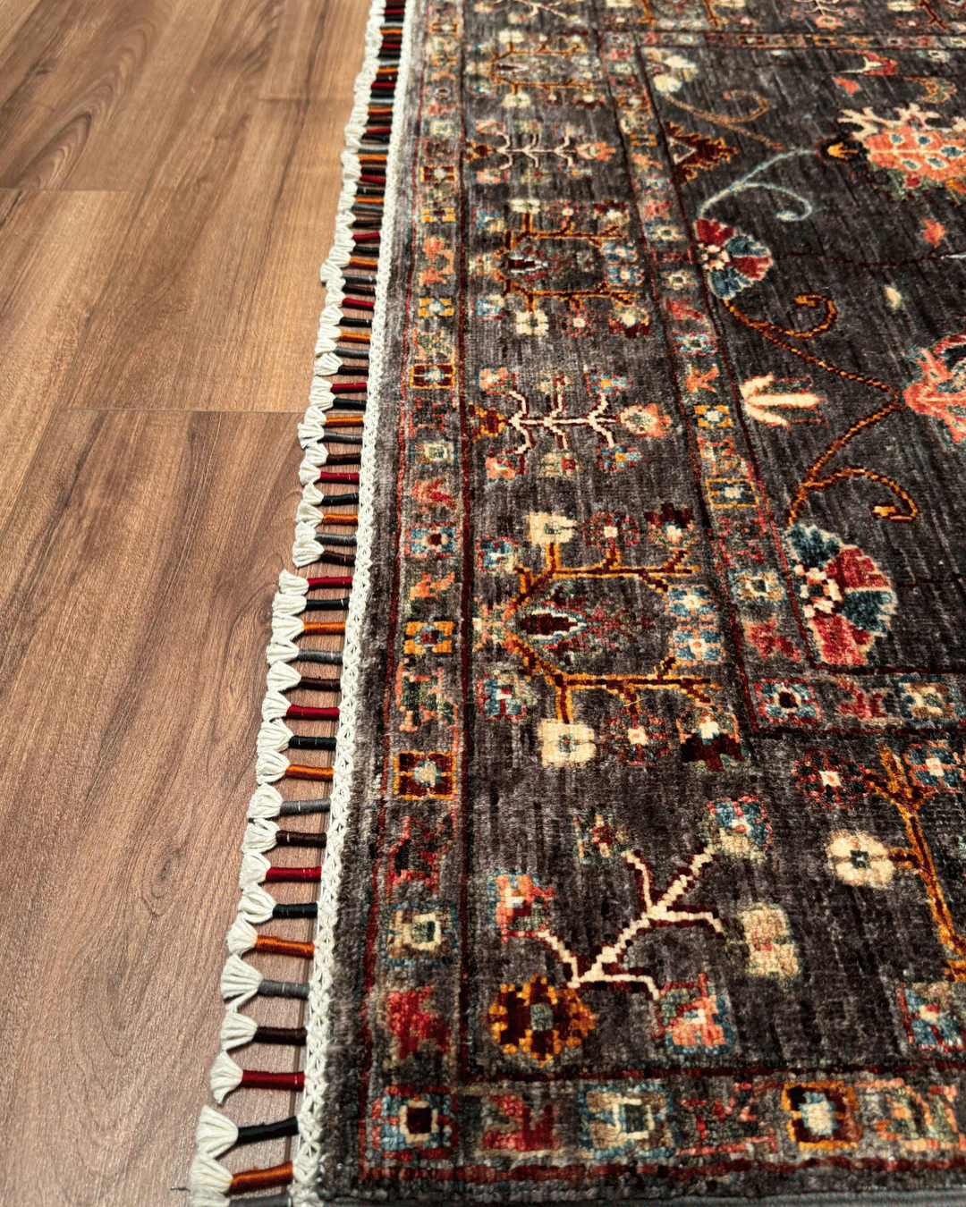 Sultani Hand-Knotted Wool Rug 4' x 6'