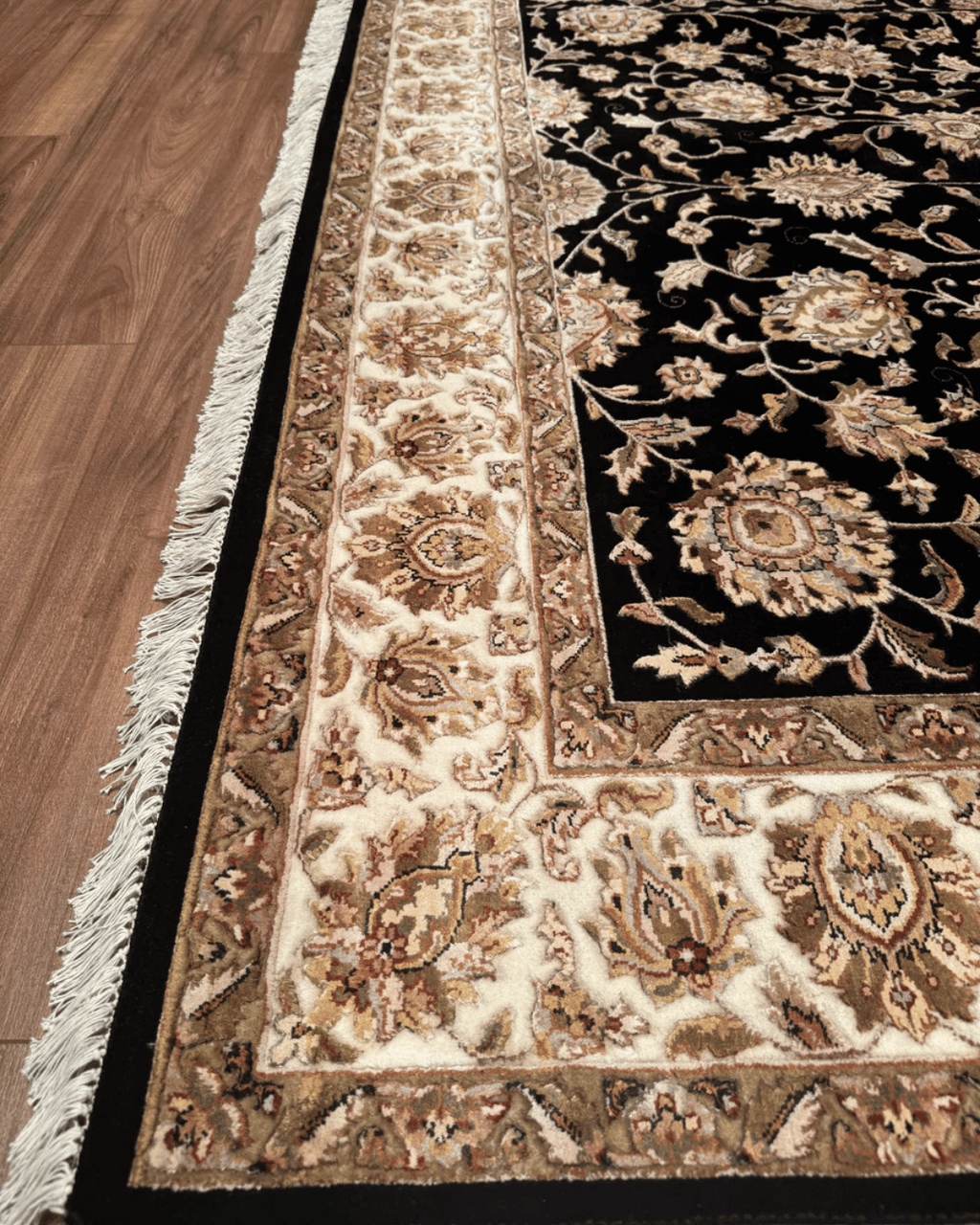 Ottoman Elegance Hand-Knotted Wool Rug 6' 5" x 9' 7"