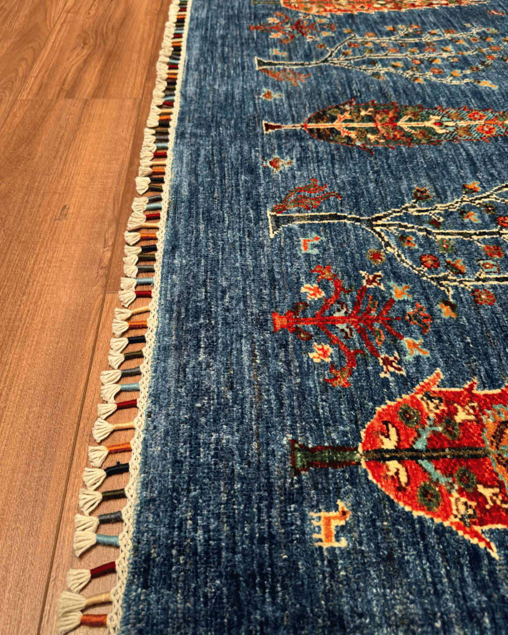 Sultani Hand-Knotted Wool Rug 4' 1" x 6' 1"