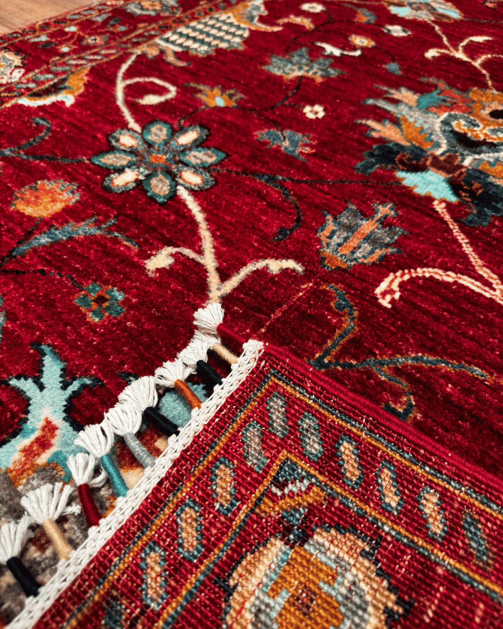 Sultani Hand-Knotted Wool Rug 3' 4" x 5'